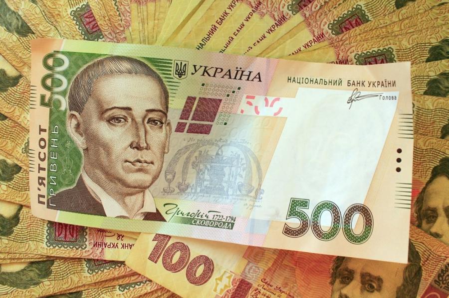 Kreditori vienojas ļaut Ukrainai divus gadus neveikt parādsaistību maksājumus