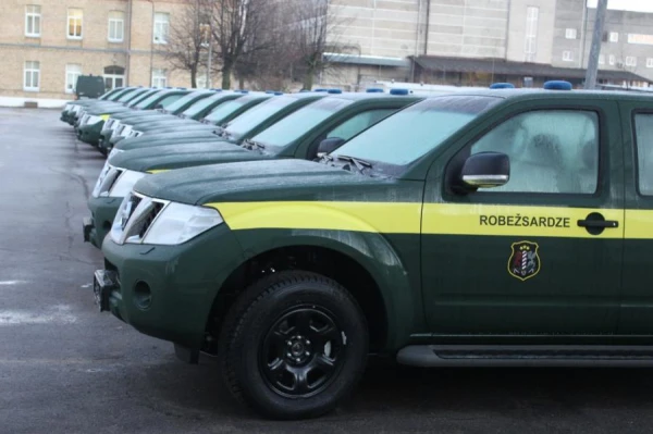 Robežsardze divās dienās aizturējusi trīs nelikumīgu migrantu pārvadātājus