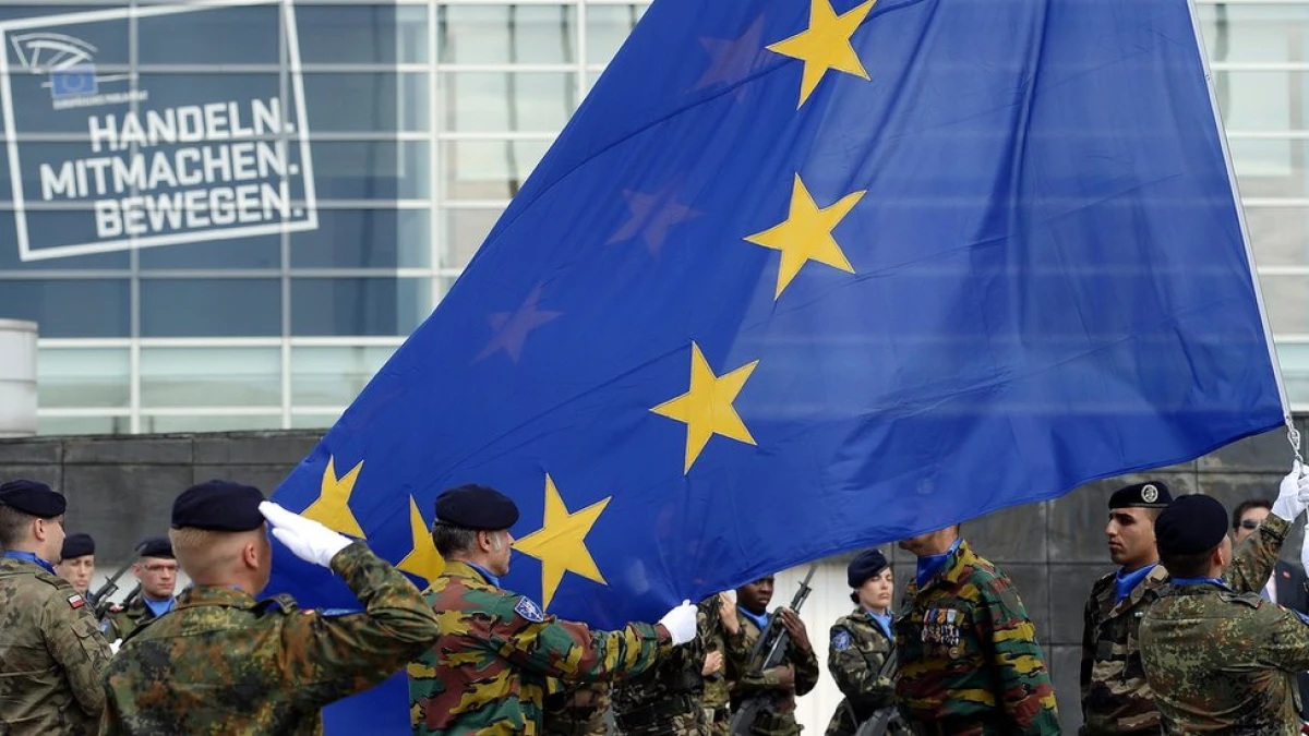 EP deputāts: Eiropas armijās jāaudzē personālsastāva apjoms