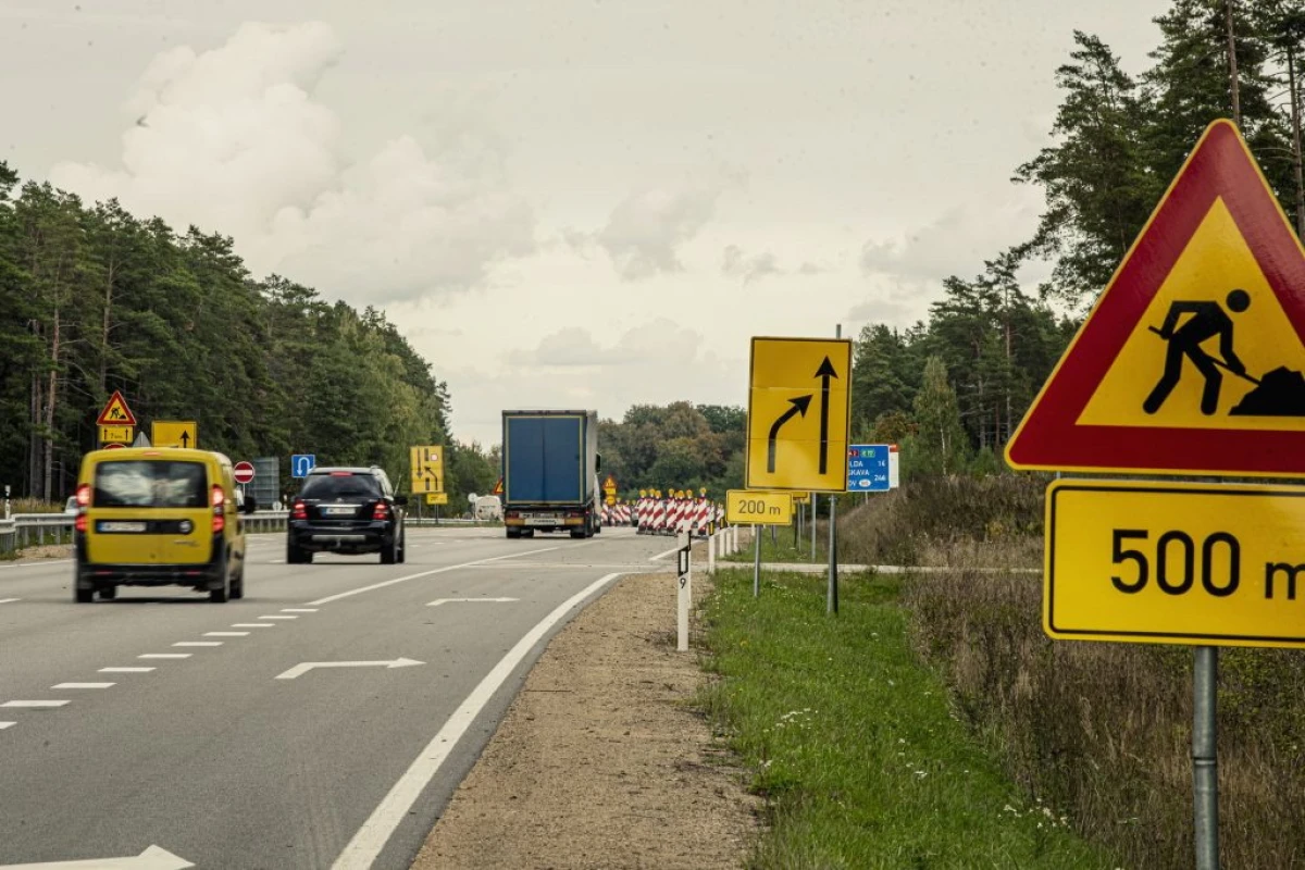 Valsts autoceļu tīklā būvdarbi notiek 43 posmos