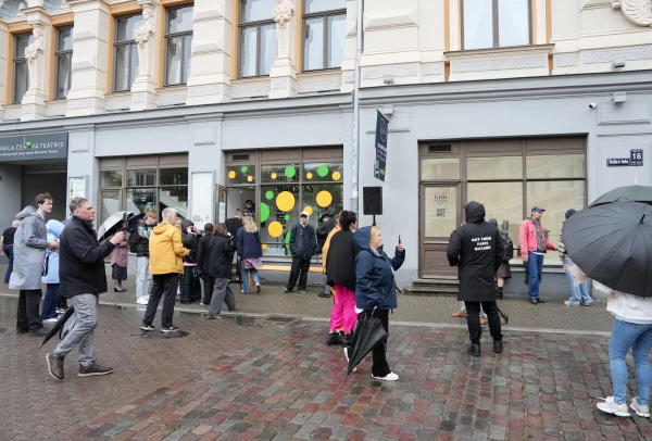 Čehova teātra studija noslēdz sezonu ar izlaiduma izrādēm