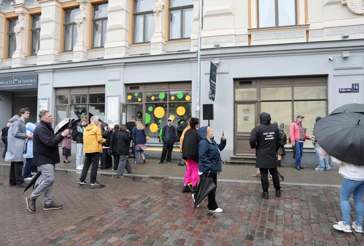 Čehova teātra studija noslēdz sezonu ar izlaiduma izrādēm