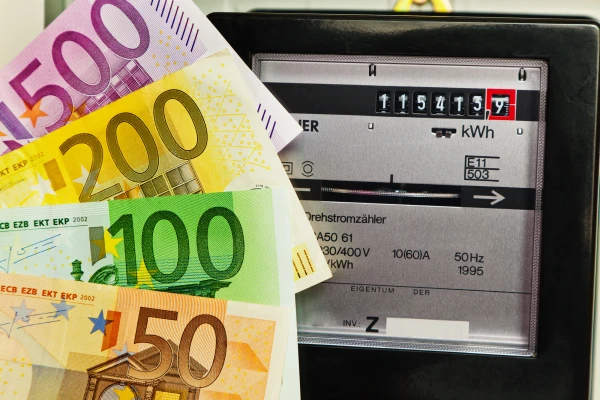 Elektroenerģijas vidējā cena Latvijā pagājušajā nedēļā palielinājās par 42%