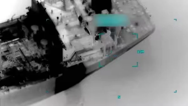 ASV armija Omānas līcī apšauda tankkuģi, kas mēģināja pārvadāt Irānas naftu