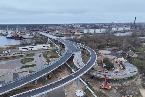 Nākamnedēļ notiks Kundziņsalas pārvada slogošanas pārbaudes