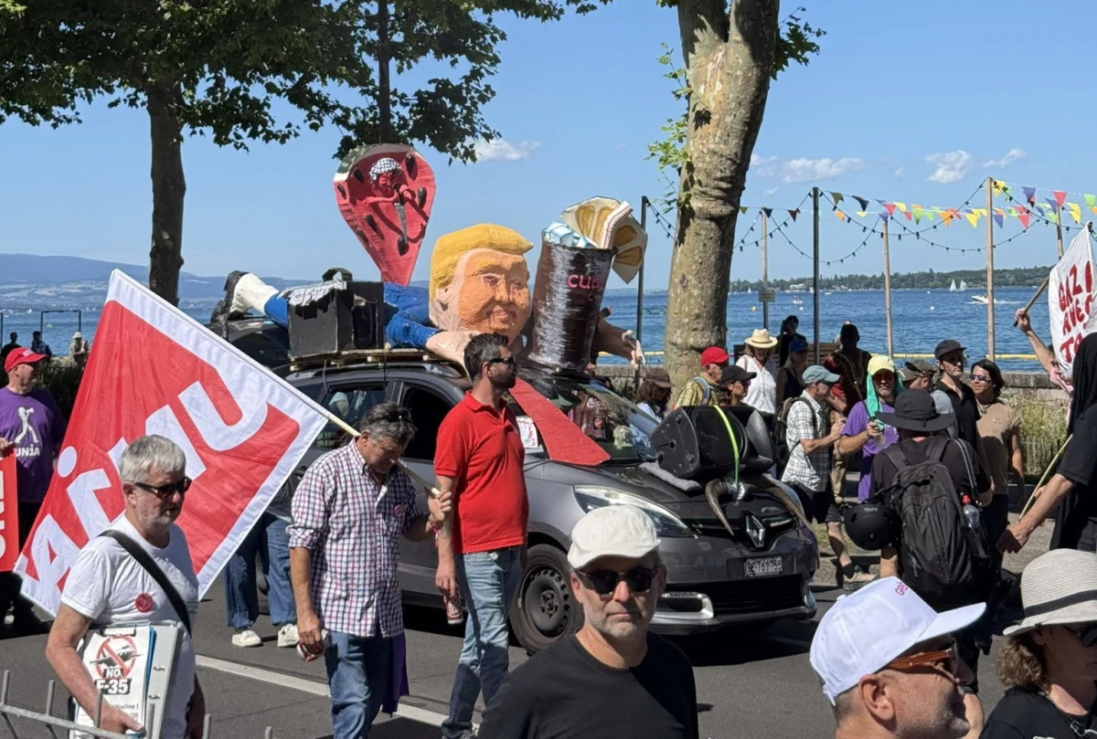 Pirms G7 samita Ženēvā izceļas protestētāju sadursmes ar policiju