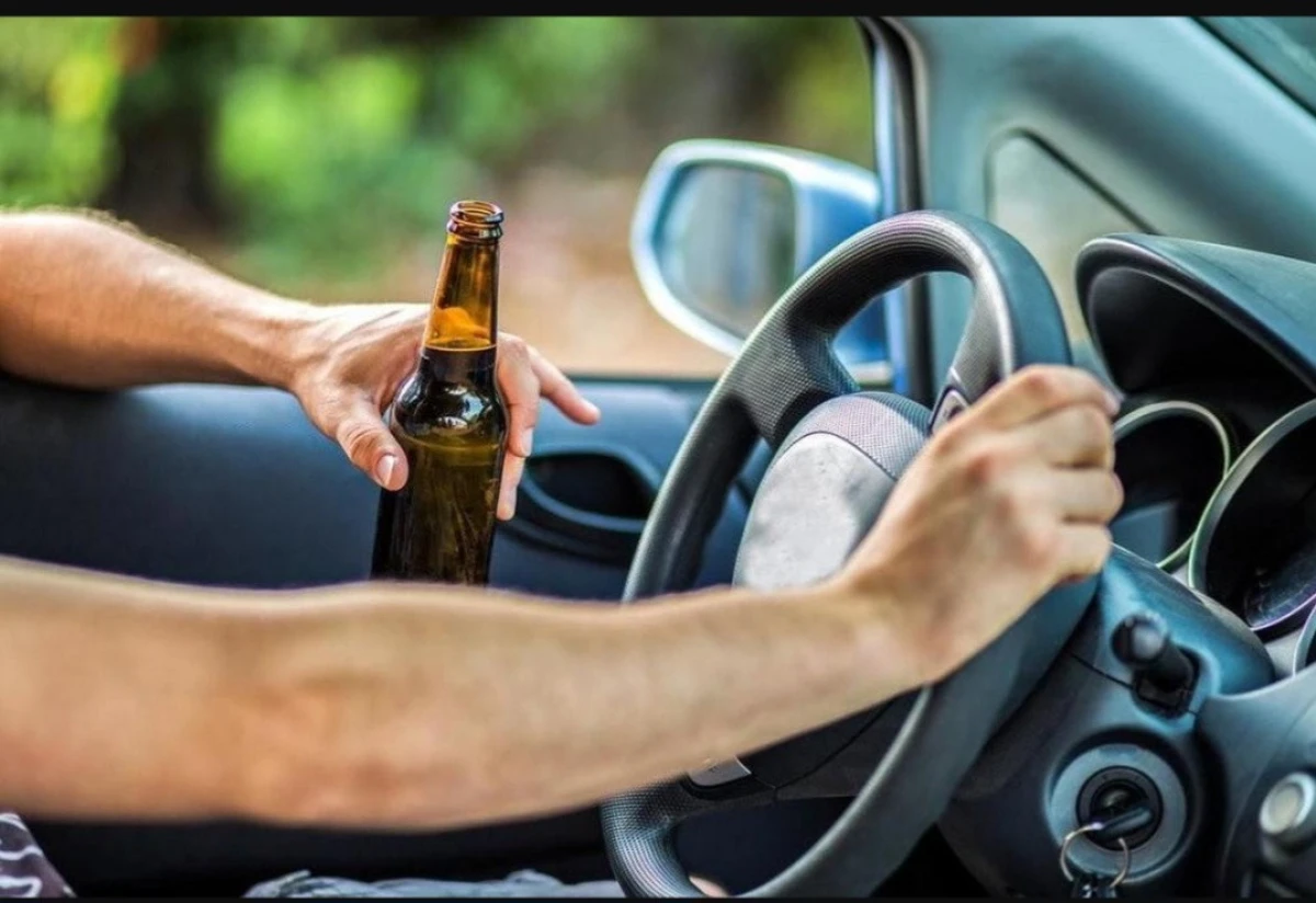 Piektdaļā smago avāriju viens no ietekmējošajiem faktoriem ir alkohola reibums