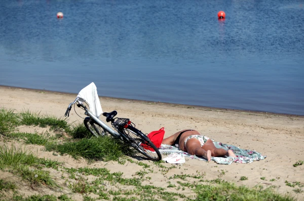 Ūdens temperatūra peldvietās nepārsniedz 19 grādus