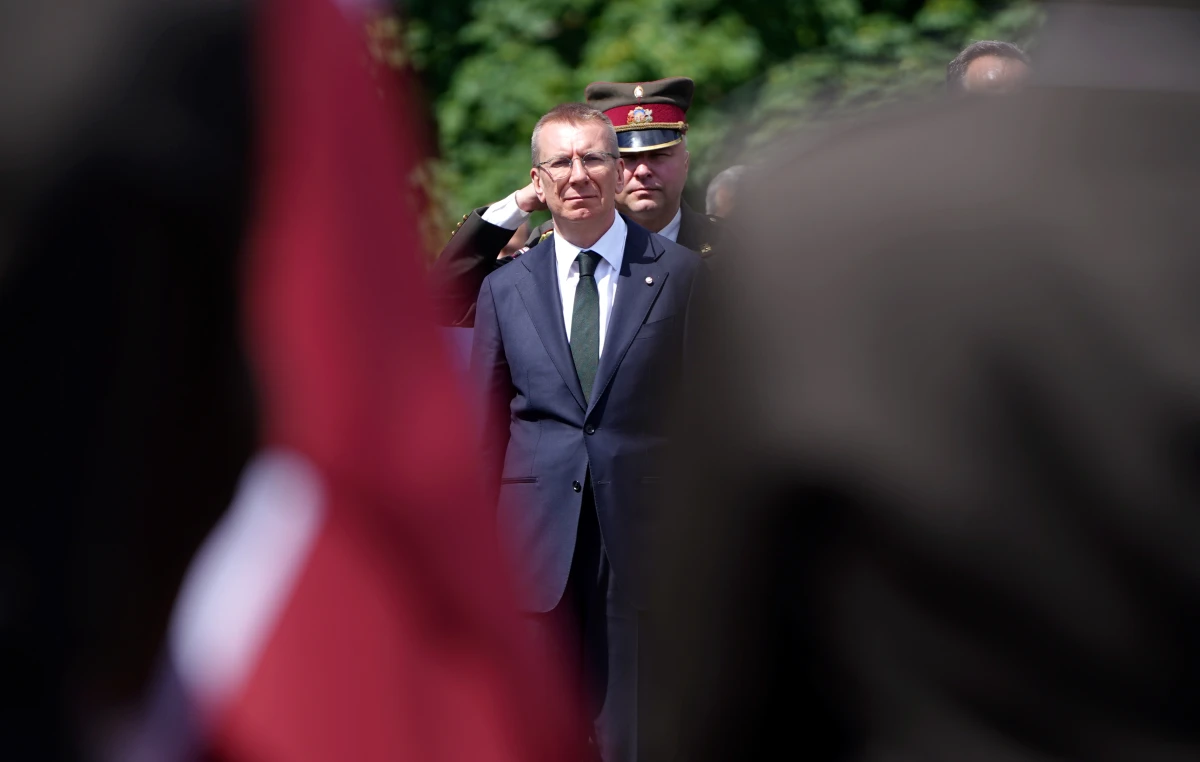 Valsts prezidents Saeimai otrreizējai caurlūkošanai nodod Imigrācijas likumu