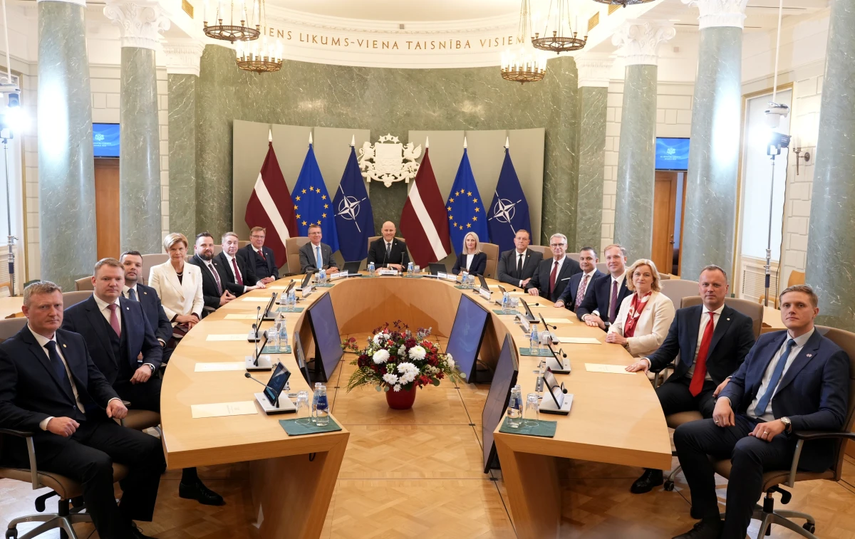 SAB: Visiem ministriem ir izsniegtas pielaides valsts noslēpumam