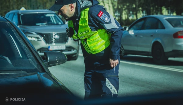 Policija nedēļu pastiprināti uzraudzīs satiksmes drošību
