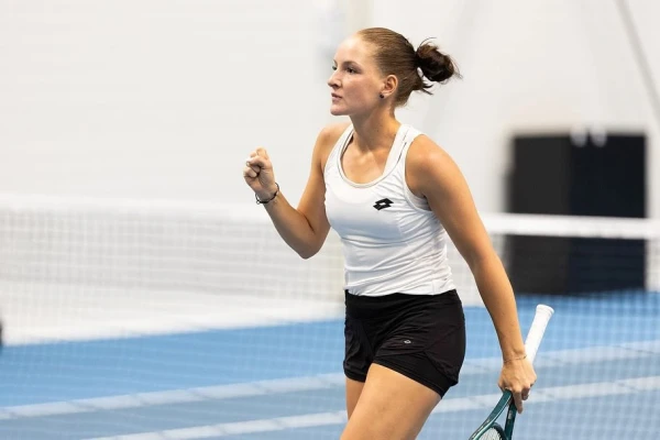 Semeņistaja nodrošina vietu Sanpaulu «WTA 250» turnīra otrajā kārtā
