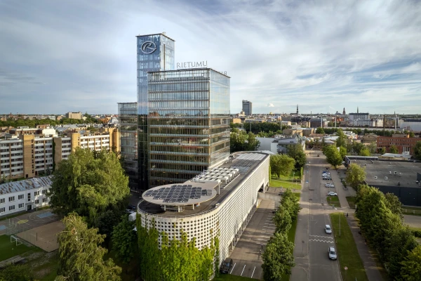 Rietumu Banka uzsāk īstenot ASV dolāru maksājumus, nodibinot korespondentbankas attiecības ar Deutsche Bank