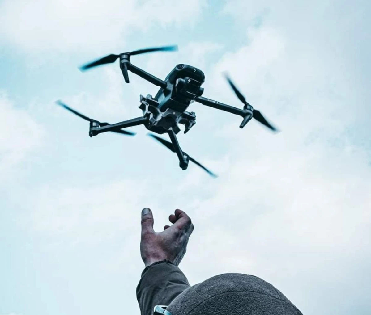 NBS pieļauj, ka iespējamais apdraudējums Latvijas gaisa telpā šorīt saistīts ar Ukrainas dronu uzbrukumu Krievijas ostai Primorskā