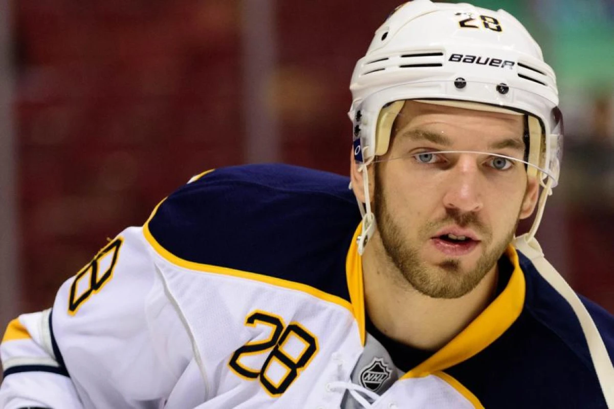 Girgensons ar «Lightning» zaudē «Canadiens»