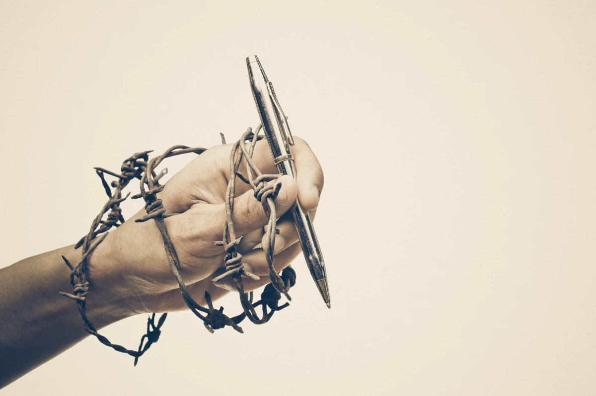 «Liberties»: Mediju brīvība ES turpina sarukt