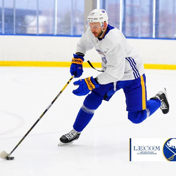 Girgensons ar «Lightning» panāk neizšķirtu sērijā pret «Canadiens»