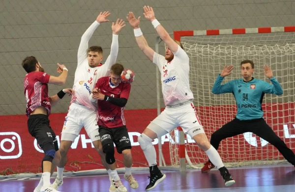 Handbola virslīgā tiek aizvadīta finālsērijas otrā spēle