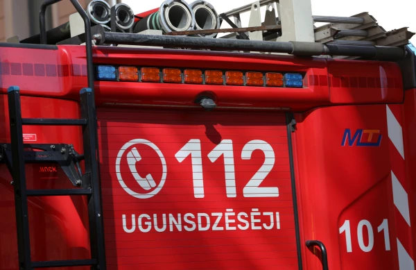 Vecrīgā šorīt 300 kvadrātmetru platībā dedzis «The Sinners» bārs