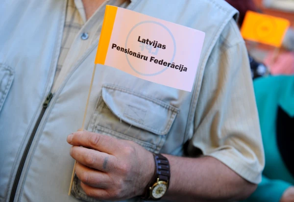 Pensionāru federācija neatbalsta priekšlikumu apvienot VM un LM