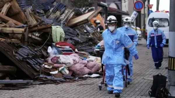 Zemestrīcē Japānas ziemeļos ievainoti seši cilvēki