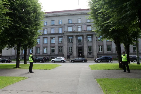 Piešķirs vēl 44 Ministru kabineta Atzinības rakstus