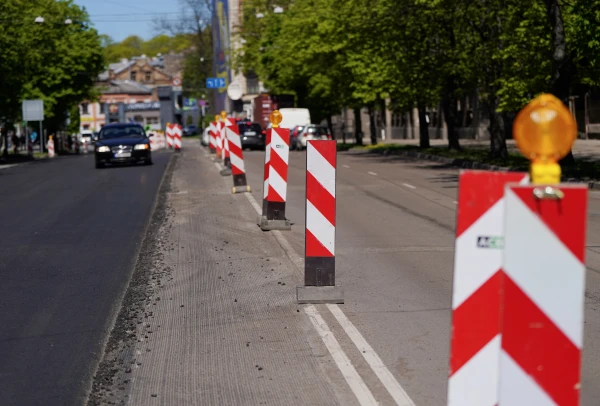 Šogad Rīgā 96 400 kvadrātmetros ielu veiks dubulto virsmas apstrādi