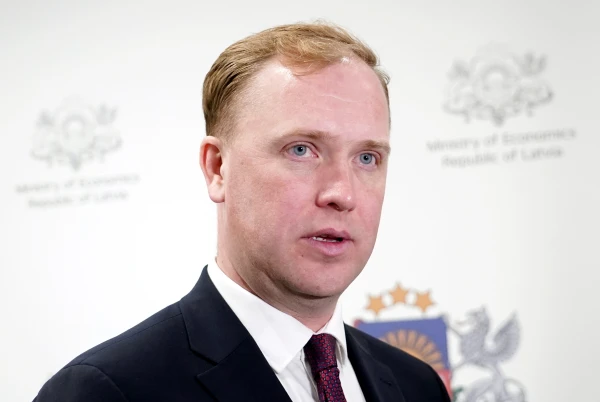 Valainis: EM un Preses izdevēju asociācija gatavo priekšlikumus preses pieejamības uzlabošanai