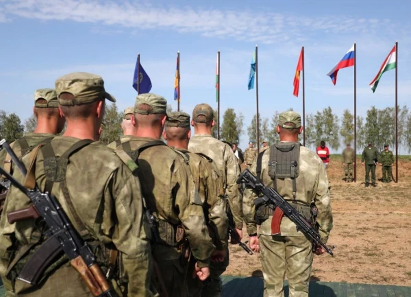 Krievijas Valsts dome pirmajā lasījumā atbalsta armijas izmantošanu krievu aizsardzībai ārvalstīs