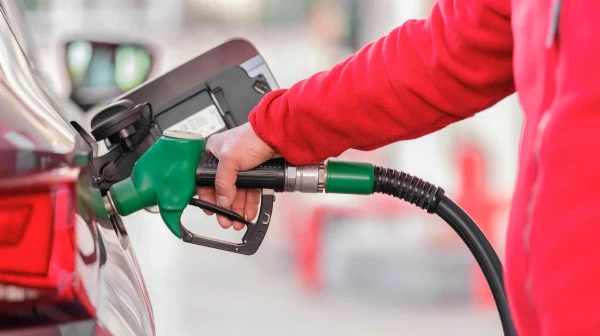 Par degvielas tirgotāju solidaritātes maksājuma likumu iesniegti vairāki iebildumi