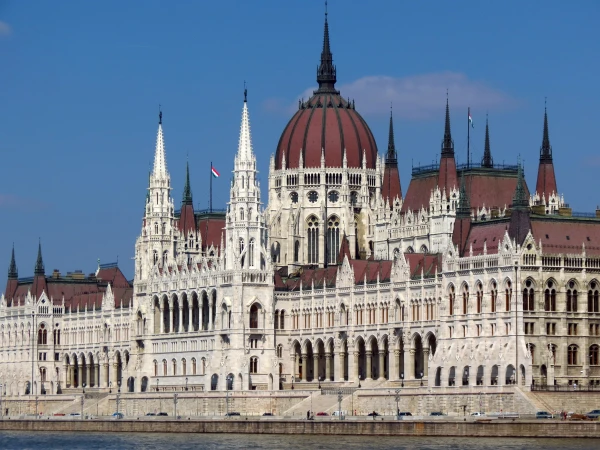 Eksperts: Visticamāk, nākamo Ungārijas premjeru Maģaru gaida saspīlējumu posms ar Orbānam lojālo valsts aparātu