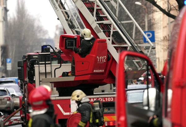 Ceturtdien dzēsti 23 ugunsgrēki