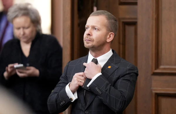 Rosļikovs atkāpies no «Stabilitātei» valdes priekšsēdētāja amata