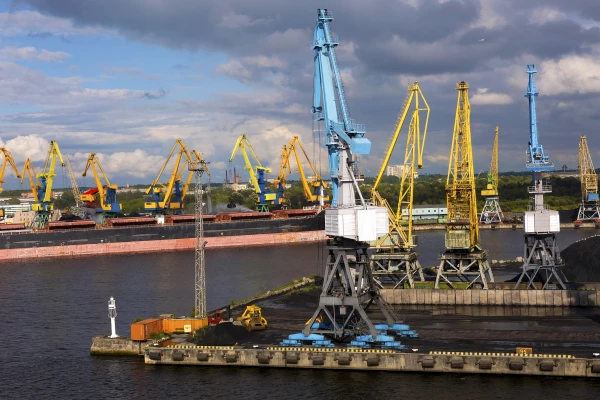 Valainis: Latvijai jāatgūst Baltijas ostu līderpozīcija