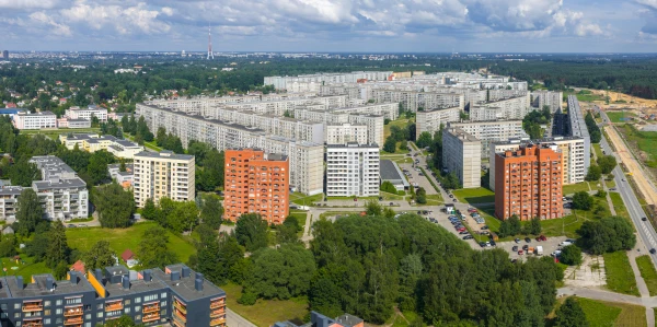 «Eurostat»: Latvijā mājokļu cenu kāpums ceturtajā ceturksnī bijis straujāks nekā ES un eirozonā vidēji