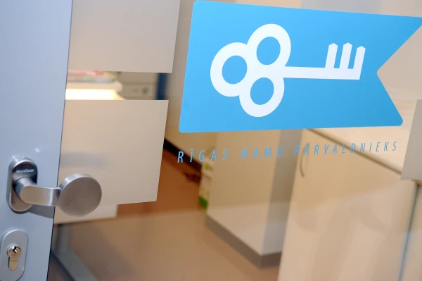 «Rīgas namu pārvaldnieks» procentu ieņēmumos no uzkrājumu fondu līdzekļiem vidēji mājai nopelnījis 300 eiro