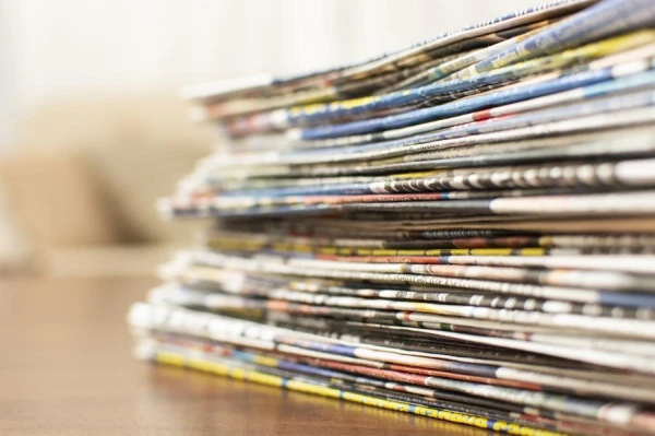 Piecu gadu laikā gandrīz divas reizes sarukusi citās valodās izdoto laikrakstu tirāža