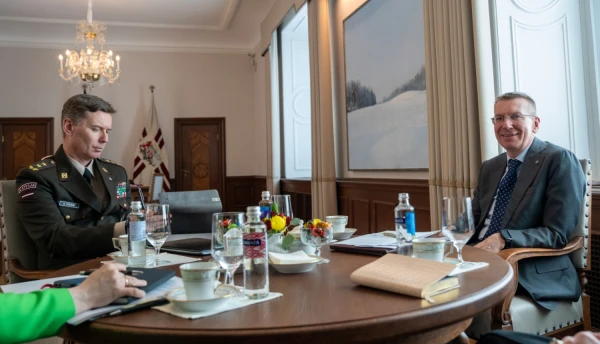 Valsts prezidenta kancelejas foto