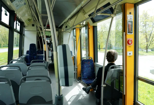 Lieldienās Rīgas sabiedriskais transports kursēs pēc brīvdienu grafika