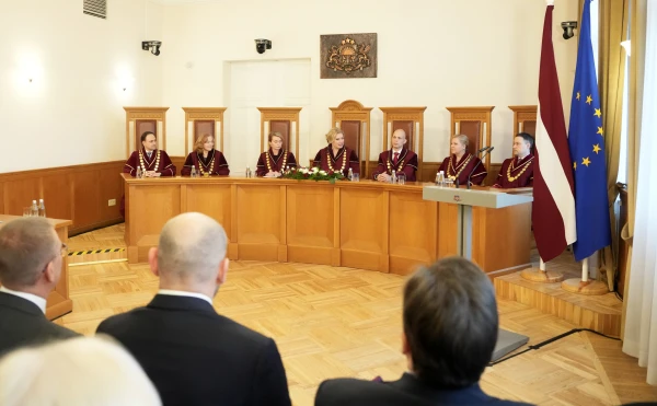 Regulējums par sabiedrisko mediju satura veidošanu mazākumtautību valodās neatbilst Satversmei