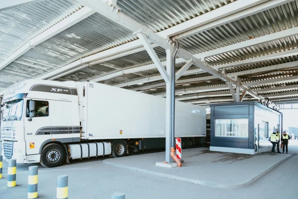 Importa aizliegumu lauksaimniecības produktiem no agresorvalstīm plāno pagarināt līdz nākamā gada jūlijam