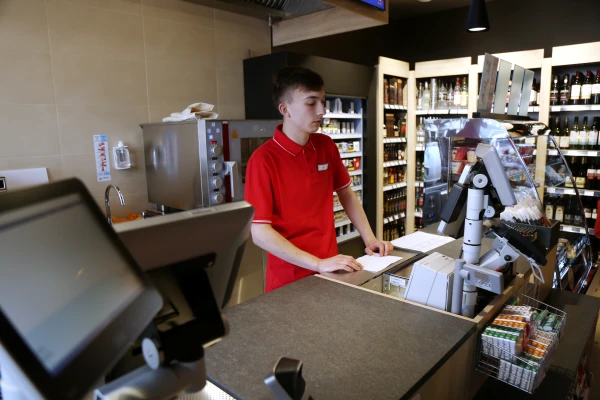 Tirdzniecības tīkls 12 miljonus novirzīs algu palielināšanai un ne tikai...