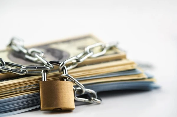 Kam atņēma daļu valsts finansējuma?