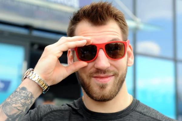 Girgensona «Lightning» viesos pārspēj Bļugera pārstāvēto «Canucks»