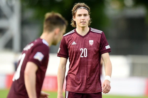 Uldriķis un Emsis atgriežas Latvijas futbola izlasē pirms mačiem pret Gibraltāru