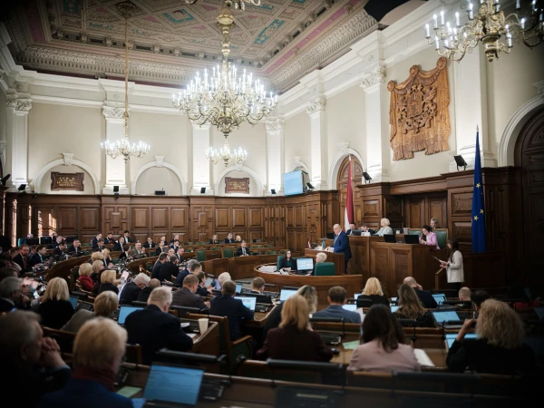 Saeimas preses dienesta foto