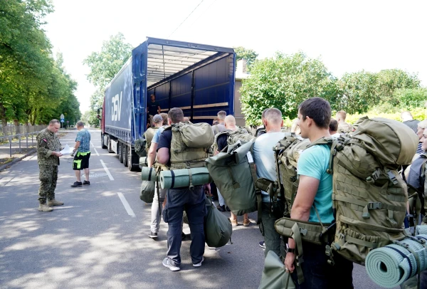 Valdība nosaka kārtību, kādā rezervistus iesauc uz alternatīvā dienesta mācībām