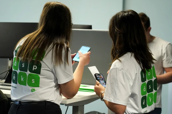 «Bite Latvija» naktī uz svētdienu veiks mobilo pakalpojumu vadības sistēmas atjaunināšanu