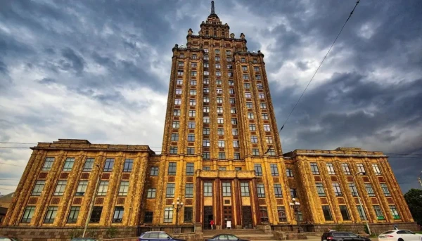 Valodnieki pagaidām noraida piedāvāto terminu «ilgritīgs tūrisms»