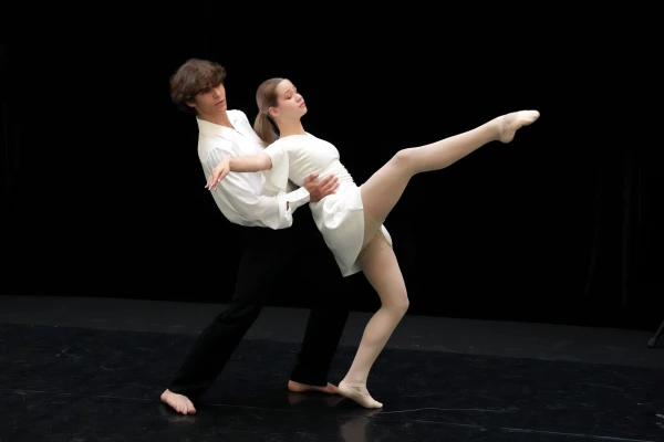 Marta beigās Dailes teātrī uzstāsies solisti no piecām ASV baleta trupām